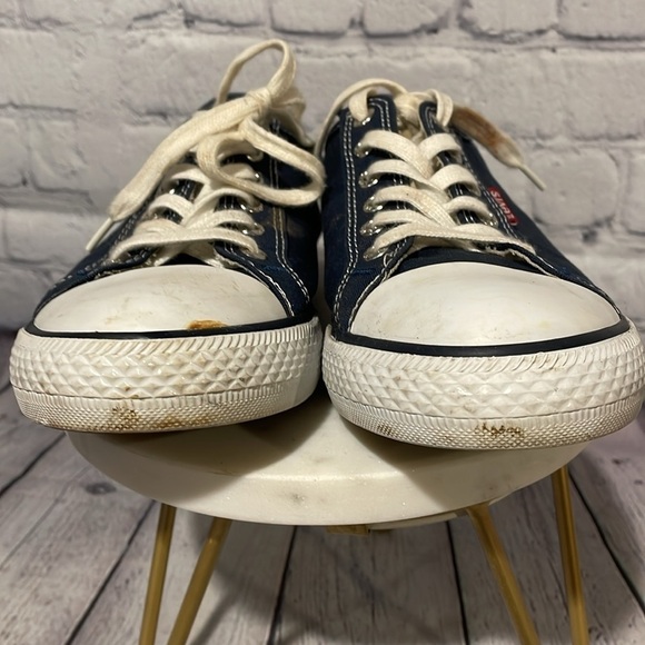Levi's Low Top Sneakers -Navy and white with Levi's Logo Size 5 kids (7womens) - Picture 5 of 7